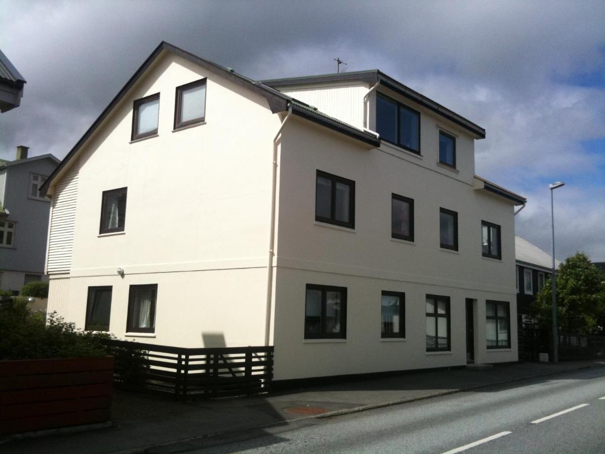 Modern Apartment Near Beach, Marina & City Centre Torshavn Exterior photo